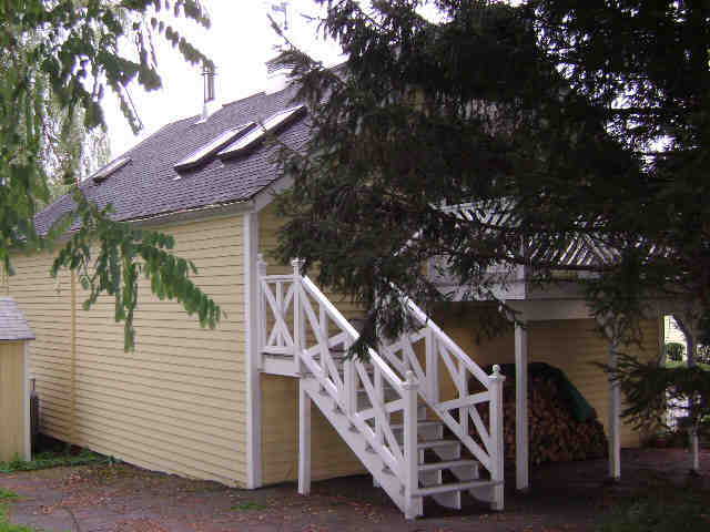 Building photograph for 6 HARD HILL RD N
